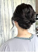大人のミディアムヘアアレンジ