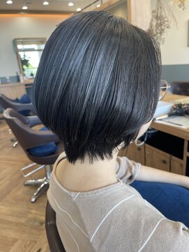 シーバイシオン(Sea by sion) ショートボブ/艶ボブ/ステップボーンカット/20代/30代/40代/50代