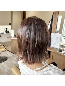 シキ(C key) スタイリングを楽しむボブ