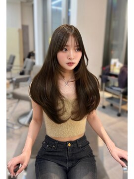 ヌイ 横浜(nui) オリーブ厚みロング_美髪ピンクブラウン切りっぱなしボブ