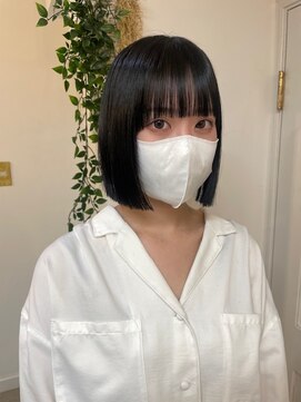 シンク オモテサンドウ(sync omotesando) サラッとラインボブと透明感艶グレー