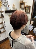 奥行きショートアンブレラカラー×オレンジベージュショートボブ