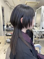 シーン(seen)&nbsp;○ロングウルフヘアクラゲウルフレイヤーカット顔まわりカット