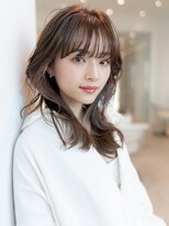 大人かわいい／20代30代/くびれ巻き／バングカット／レイヤー