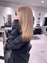 キング(K!ng)&nbsp;縮毛矯正髪質改善ハイライトレイヤーカット枚方美容室エクステ