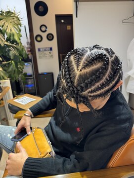 ウィキッド(WICKED) ハートコーンロウ