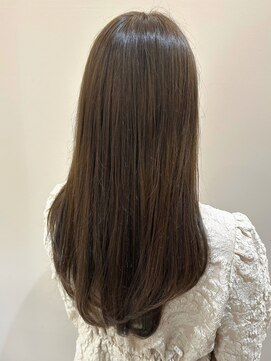 ジーナ 横浜(Zina) ＊赤みを抑えたオリーブベージュカラー＊