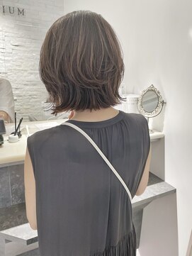 ツヅリ ハイライトカラー◎くびれボブ