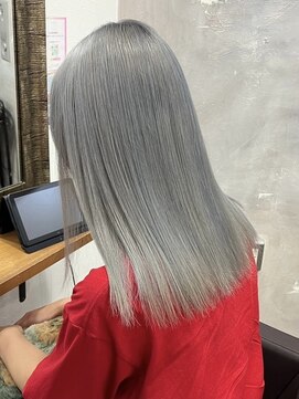 ロア 福岡天神本店(LORE) ダブルカラーミルクティーベージュカラーケアブリーチ韓国ボブ