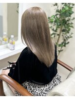 カリーナ(CARINA)&nbsp;オリーブブラウン/ハイトーンカラー