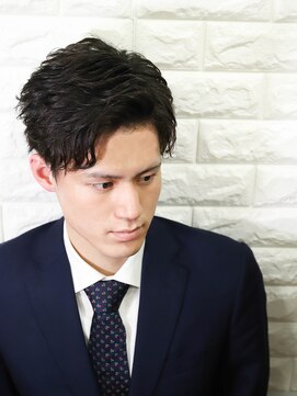 ベンケイ(HAIR AVENUE benkei) メンズビジカジ サイドパートリバース