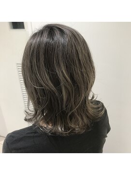 ルル(LuLu by KENJE) コントラストデザインハイライト