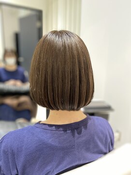 シック 浦和(CHIC) スモーキーベージュカラー♪