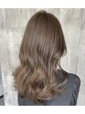 サンディーアッシュベージュ