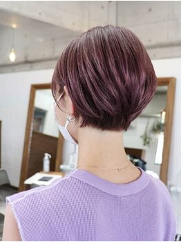 ≪小顔に見せるヘアスタイルはお任せ！≫小顔補正カットのプロがお客様のご希望に合わせて幅広く対応♪