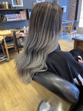 リアン 上尾店(Rien) ボブ/カーキグレージュ/マッシュショート/フェザーバンク[上尾]