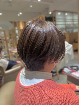 アドラーブル 万代店 (adorable) 【大人かわいい】【くびれショート】20代30代40代