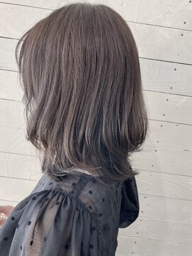 ルノン フィージュ(LUNON fieju) レイヤーカット/くびれスタイル/アッシュベージュ