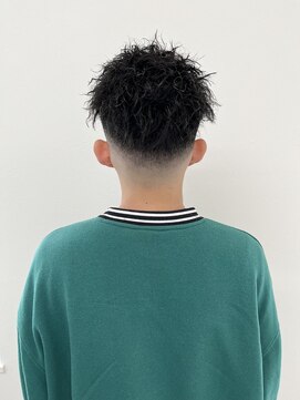 ネイバーフッド(NEIGHBORHOOD) スキンフェード×ツイストパーマ