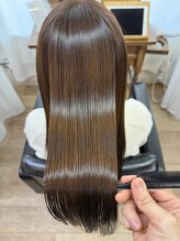 アルベリー ヘアーアンドスパ 浜松上島店(ALBELY hair&spa) 「菊池紳吾」無加工！ツヤサラ鏡面仕上げの縮毛矯正