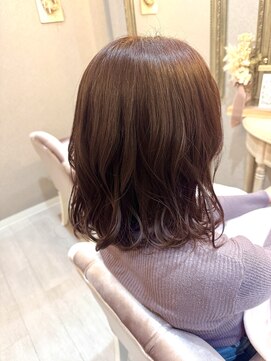 レア(Lea) ボブ×暖色系カラー