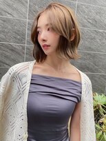 ゴカン バイ ジル ブラン 名古屋(Gokan by JIL BLAN)&nbsp;ハイライトバレイヤージュダブルカラーショートカット30代40代