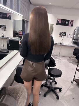 キング 心斎橋店(K!ng) 縮毛矯正髪質改善レイヤーカットトリートメント心斎橋美容室
