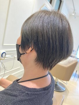 マドレス(m'addresse) ショートボブ