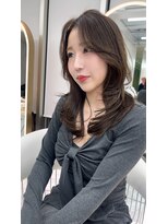 ロンドルピナス 小倉(Lond Lupinus)&nbsp;ミディアムレイヤーカット/似合わせカット/大人ガーリー/20代