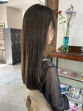 ヘアーアイストゥーレ(HAIR ICI TRE) ロング　オリーブ　ベージュ　髪質改善　似合わせ　担当阿知波