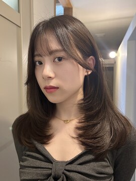 シー(See.) レイヤーカット×透明感カラー×髪質改善トリートメント　i
