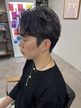ヌークバイラヴェスト 四日市(neuk by lovest) 【neuk服部】リバースセンターパートハイライトパーマ