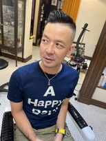 バーバー アカダマ&nbsp;フェードスタイル