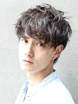 ウェイビーエフティフィフス 横浜西口(WAVEY ft.fifth)&nbsp;無造作パーマ波巻きパーマ波巻きスパイラルパーマツーブロック