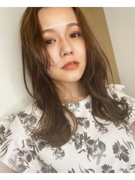 トゥーリ(tuuli) tuuli☆20代30代40代ベビーバングショコラベージュワンカール