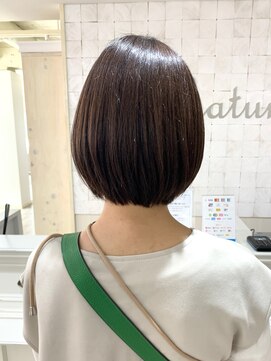 ラトゥーナ 西宮北口店(Ratuna) Ratuna【西宮北口】シルエットの可愛い♪丸みショートボブ☆