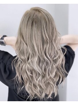 ロア(LoA) ハイライトカラー