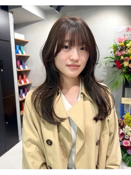 シャルムバイケンジ(Charm.by KENJE) 【 小顔魅せレイヤー 】韓国/軽めレイヤー/ロングレイヤー