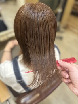 アンドヘアー 西葛西(&-HAIR) ツヤ髪外はねボブ