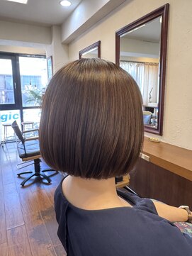 カミナ(KAMINA) 艶ボブスタイル