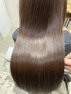 ユーリカ リチェルコ 四天王寺前夕陽ケ丘店 髪質改善カラー/アッシュブラウン