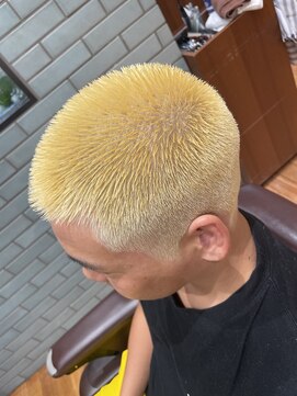 ヘアーズゼノン 光明池サンピア店 (HAIR'S ZENON) ブリーチ　刈り上げ　成人式