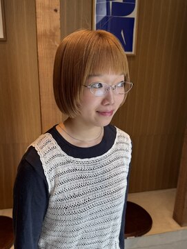 ヒントステーション(HINTSTATION) 〈浅草 半個室〉ミニボブ/ハイトーンイエロー