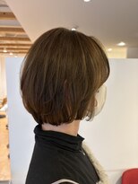 アズールサン 草加西口店(azule-sun)&nbsp;ショートボブ,明るい白髪染め,ベージュカラー,レイヤーボブ/草加