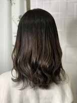 リトル(Re:tle)&nbsp;【河野有希】ナチュラルカラーのグラデーション