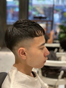 ルドローブラントオオサカ(LUDLOW BLUNT Osaka) クロップヘア