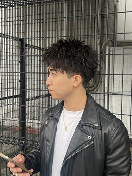 アイズ 海老名(AIZU) ショートアップバングラフショートアップバング骨格矯正カット