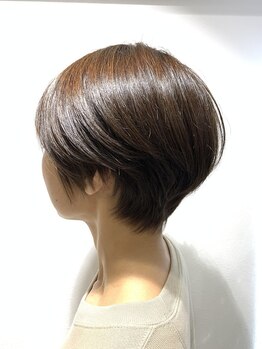リトルスター(Little star)の写真/ショートヘアはバランスが命！骨格・髪質に合わせた繊細なカットで、自宅でも再現しやすいスタイル♪