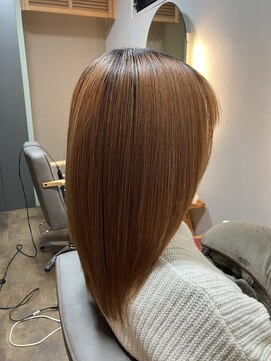 エムアンドスマート 松山(M&SMART) ナチュラルセミロング
