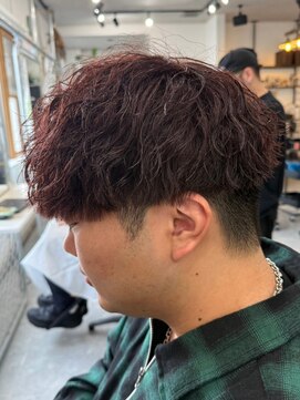 フゥ 宇都宮(FeU) 栃木メンズパーマメンズカットセンターパートメンズマッシュ緩め